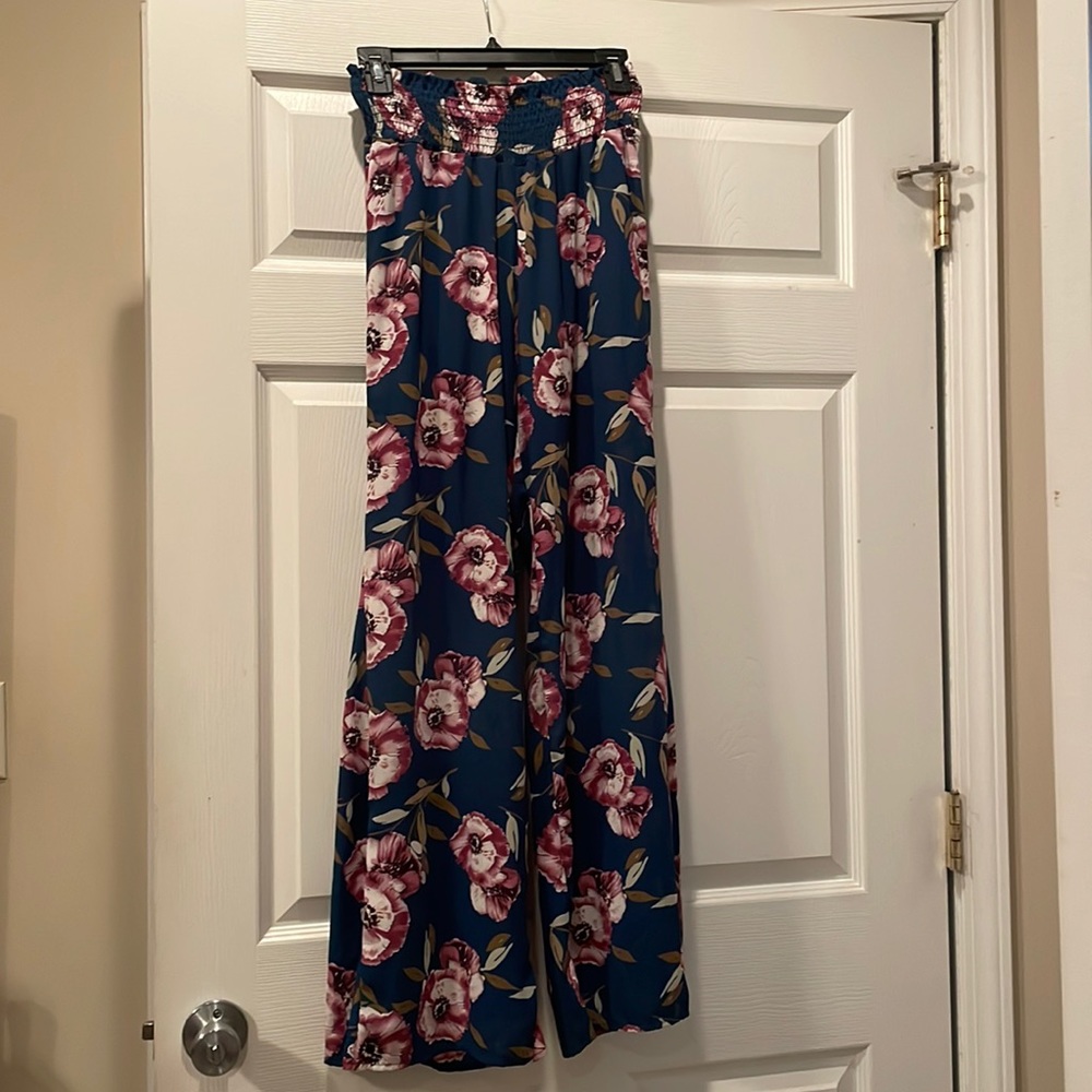 Flowy pants